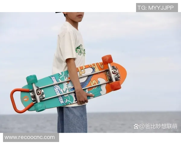 刘娜独家分享滑板心得与技巧助你轻松掌握滑板运动的乐趣与挑战