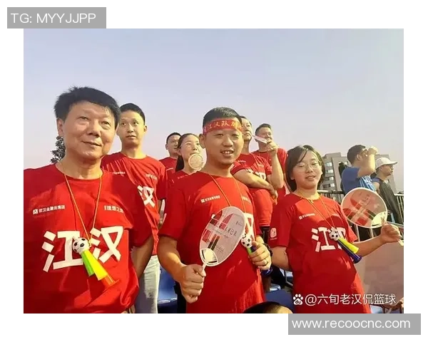 武汉羽毛球队技术争议引发热议球迷与专家各抒己见探讨战术与训练问题